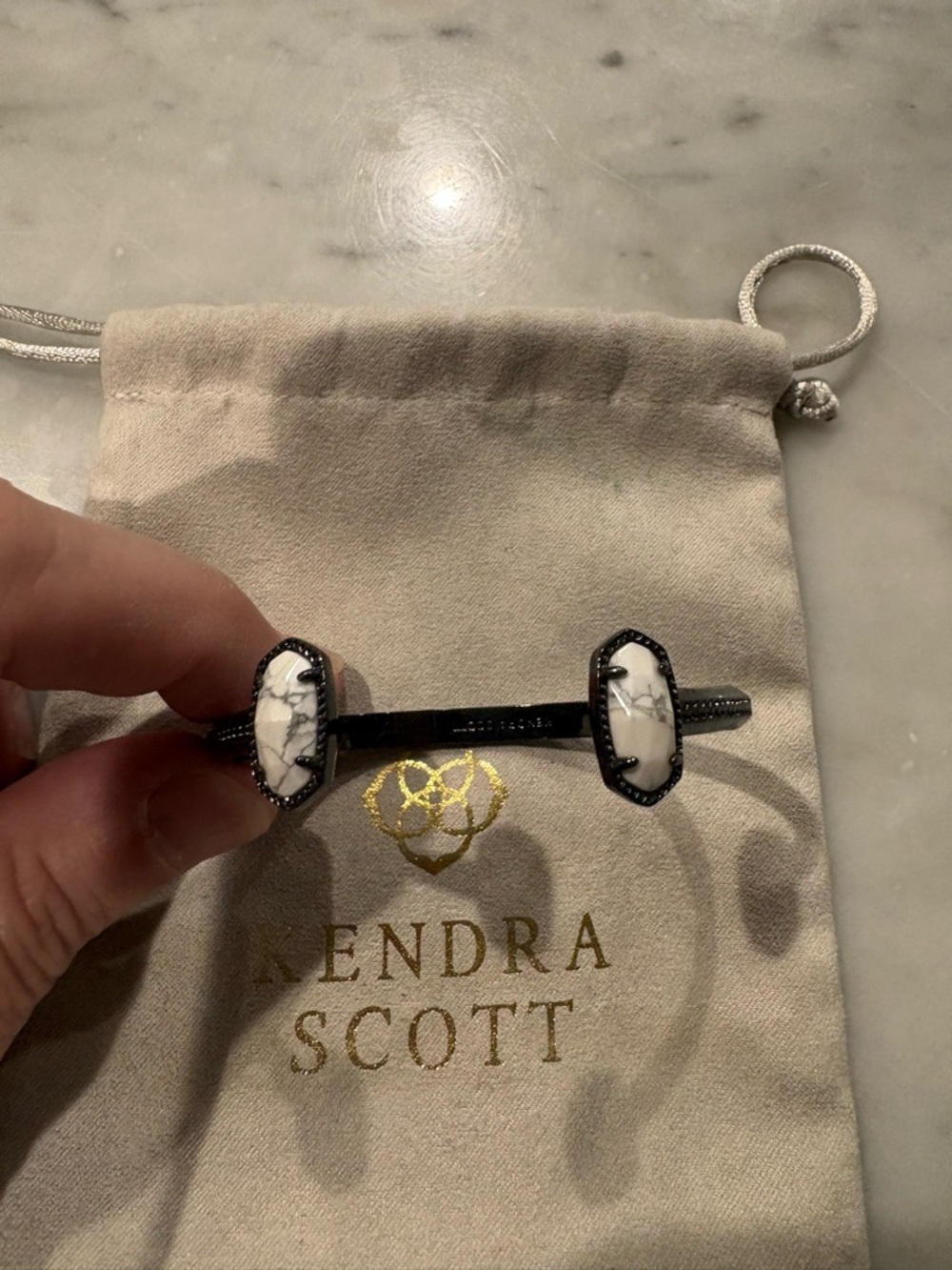 Kendra Scott Gunmetal Howlite Elton Cuff Bracelet EUC